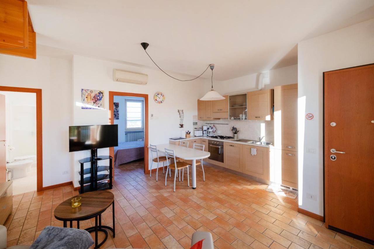 Apartmentsgarda - Rosa Chiare Бардоліно Екстер'єр фото